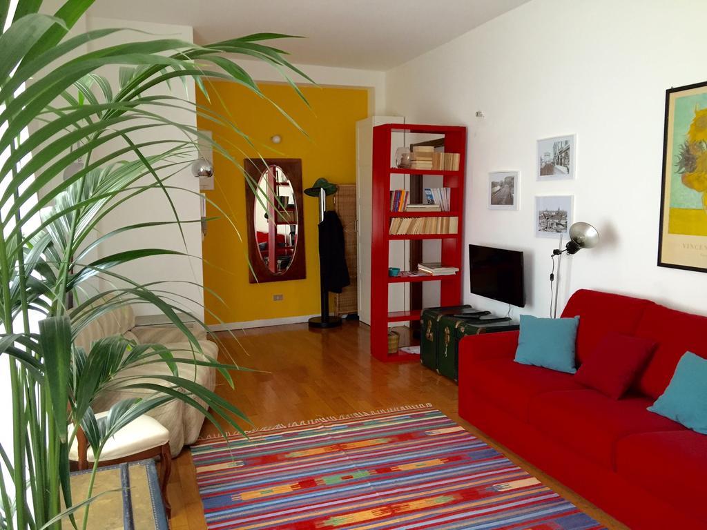 Appartamento Sambuco Milano Exteriör bild